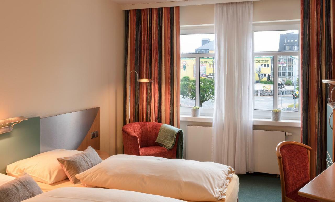 Hotel Neustaedter Hof Schwarzenberg  Exterior photo